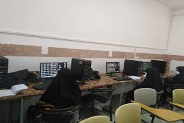 تجهیز مؤسسات اصفهان به سیستم‌های کامپیوتری