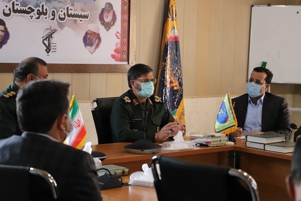 اعضای ستاد گرامیداشت هفته کاروکارگر با فرمانده سپاه سلمان دیدار کردند