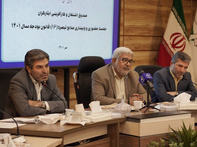 مدیون خون شهدا و ایثارگری خانواده‌های آنها هستیم