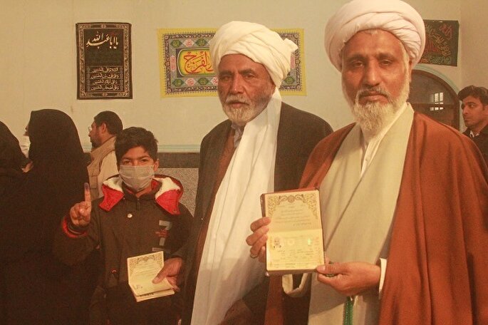 عکس | حضور پرشور مردم زابل در پای صندوق‌های رأی