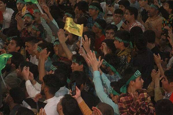 جشن میلاد «آخرین منجی»