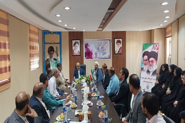 دیدار استاندار سیستان و بلوچستان با کارکنان امور خیریه