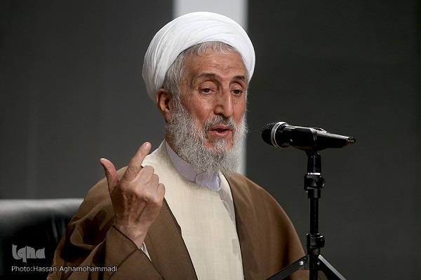 پرهیز از جدال‌ و مراء در شبکه‌های اجتماعی