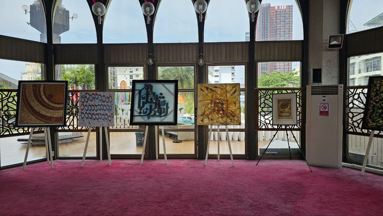 نمایشگاه قرآن تایلند برپا شد + عکس