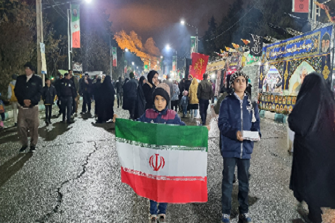 عکس | حال و هوای گلزار شهدای کرمان در شامگاه ۱۳ دی