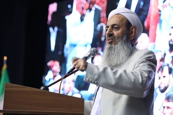 مولوی عبدالحمید امام جمعه مسجد مکی زاهدان