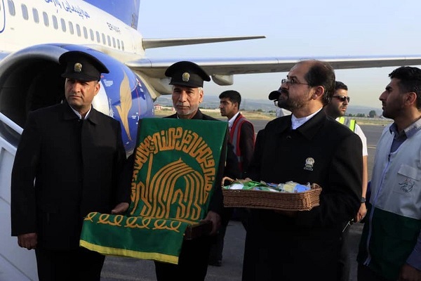 کاروان زیرسایه خورشید کاروان زیرسایه خورشید