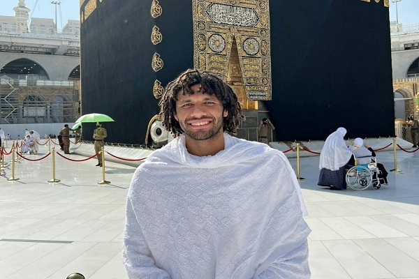 پخش قرآن در محل تمرین تیم آرسنال + فیلم