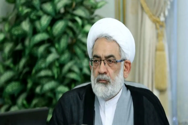 محمد منتظری رئیس یوان عالی کشور