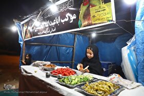 خدمت‌رسانی شبانه‌روزی مواکب حسینی به زوار در چذابه