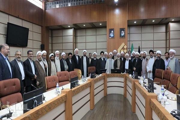 اهتمام به ابعاد اخلاقی و تربیتی؛ امتیاز المصطفی نسبت به سایر مراکز علمی