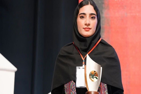 کوثر میری دبیر انجمن علمی نمایش دانشگاه زابل