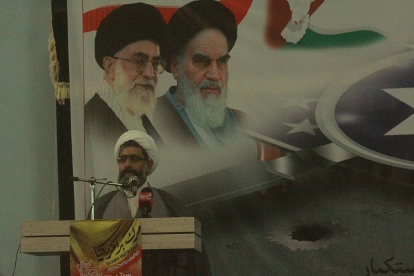 حجت الاسلام پوراندخت امام جمعه زابل حجت الاسلام پوراندخت امام جمعه زابل