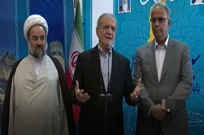 فیلم | در اولین سفر استانی رئیس‌جمهور به سیستان‌وبلوچستان چه گذشت؟