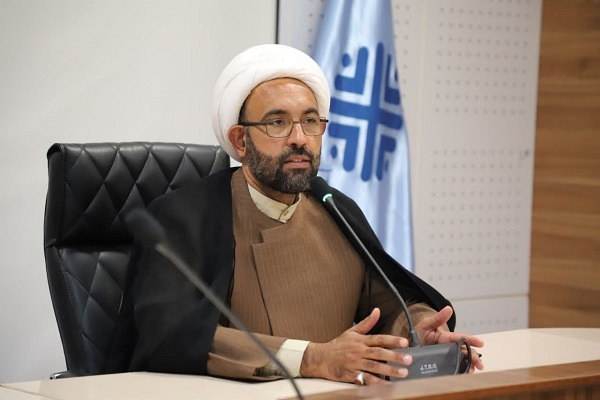 حجت الاسلام فرجیان مسئول دفتر نهاد دانشگاه زابل