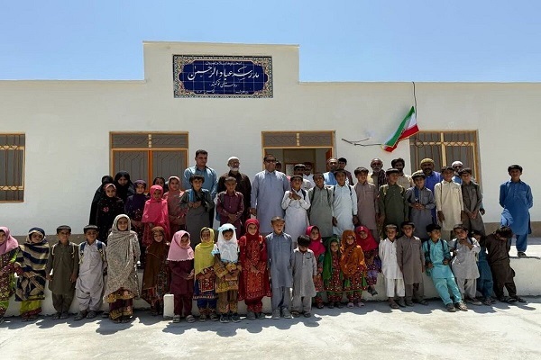 افتتاح مدرسه