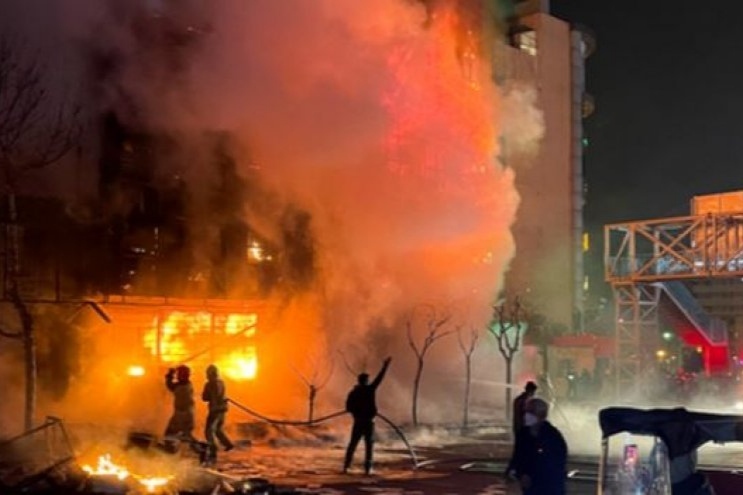 موساد، سیا و ام‌آی۶ اعتراضات ایران را ربودند