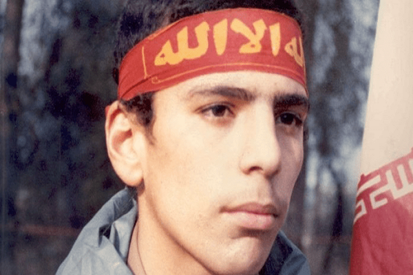 بررسی کتاب «تنها گریه کن» در رادیو فرهنگ