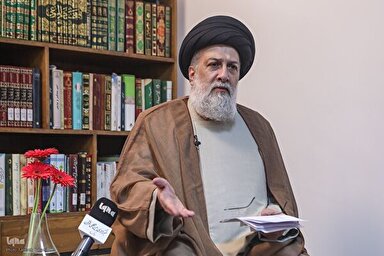 فیلم | اعطای لقب صدیق از جانب پیامبر(ص)