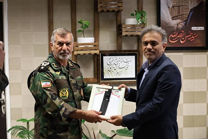 هویت ملی دانش‌آموزان را تقویت کنیم