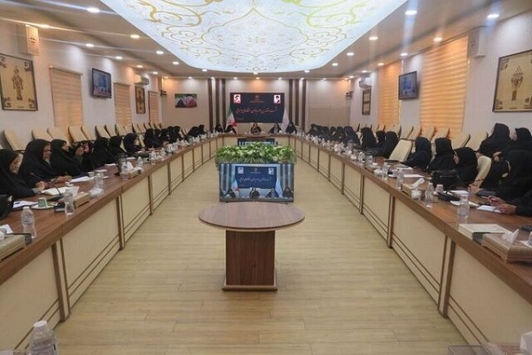 کارگروه دختران نوجوان و جوان