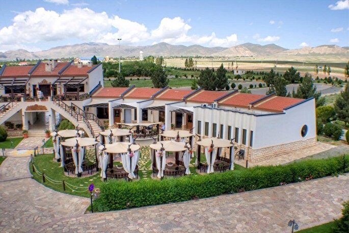 مجموعه رفاهی، گردشگری و درمانی در چابهار ساخته می‌شود