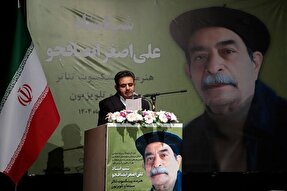 هنرمندان ستون‌های هویت فرهنگی جامعه‌ هستند