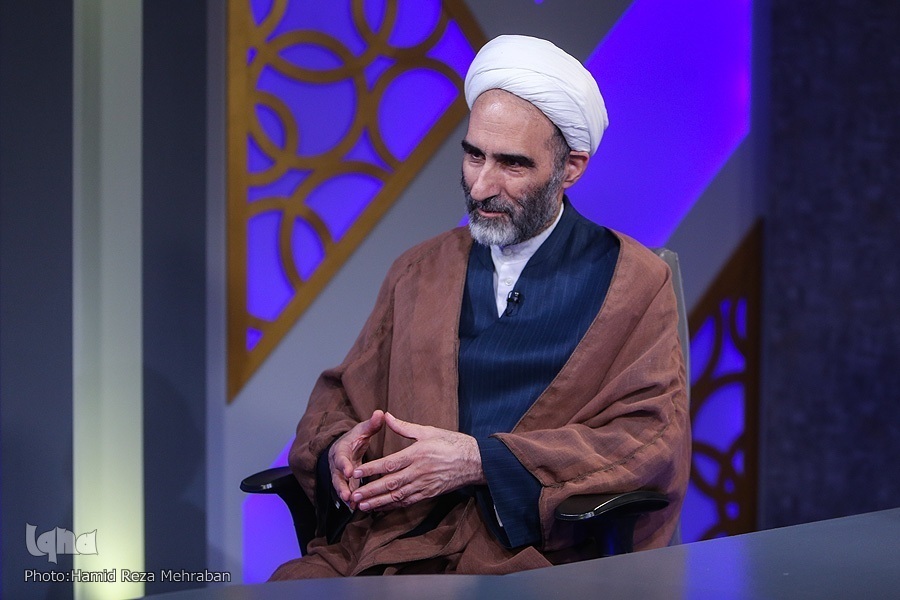 اندیشه امام خمینی(ره) در خصوص وحدت امت و حفظ چهره مذهب