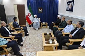 ضرورت برگزاری جلسات تفسیر در کنار محافل انس با قرآن