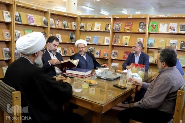 استمرار در مطالعه برای طلاب ضروری است