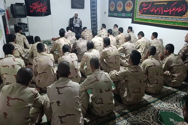 دیدار رزمندگان گروه مهندسی رزمی سپاه با مرزبانان فراجا در هفته نیروی انتظامی