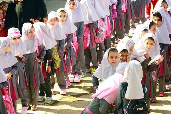 دانش آموز