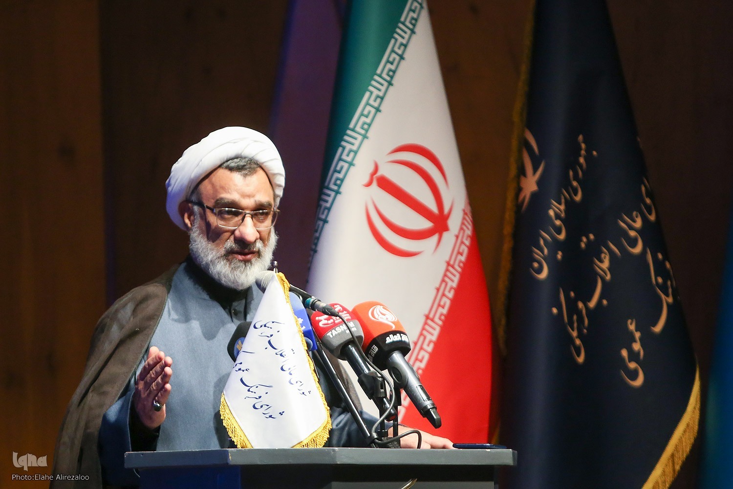 تهدید «شلختگی مدیریتی» را با کار قرارگاهی رفع کنیم