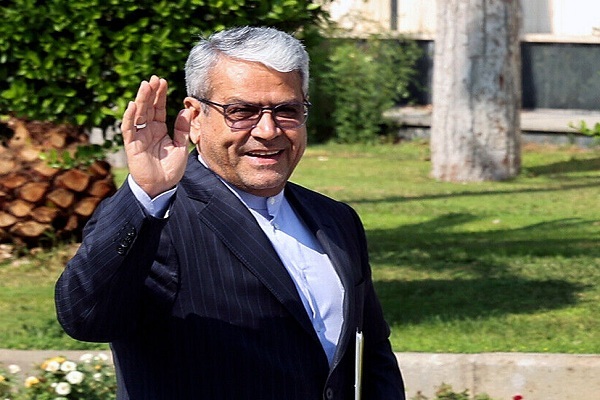 بنزین سه‌نرخی اجرا نمی‌شود