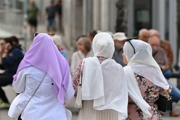 مخالفت حزب سوسیالیست اتریش با طرح ممنوعیت حجاب برای دانش‌آموزان