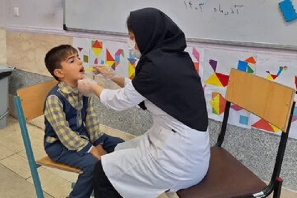 پایش سلامت دانش‌آموزان میرجاوه به‌منظور پیشگیری از آنفلوآنزا
