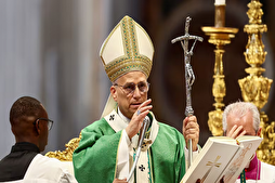 Поёни сафарҳои Поп ба Лубнон бо баргузории маросими дуо бо иштироки сад ҳазор нафар