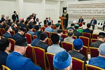 Kazan :“Rusya’da İslami Eğitimde Gelenekler ve Yenilikler” konferansının ev sahibi